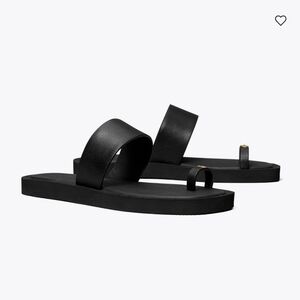 Tory Burch Toe Ring Flip Flop Sandal Perfect Black size 10